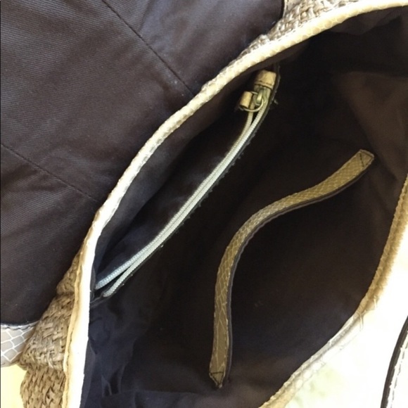 Calvin Klein Straw & Leather Shoulder Bag - Picture 7 of 8